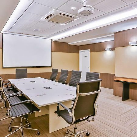 Transamerica Collection ゴイアニア エクステリア 写真 A meeting room