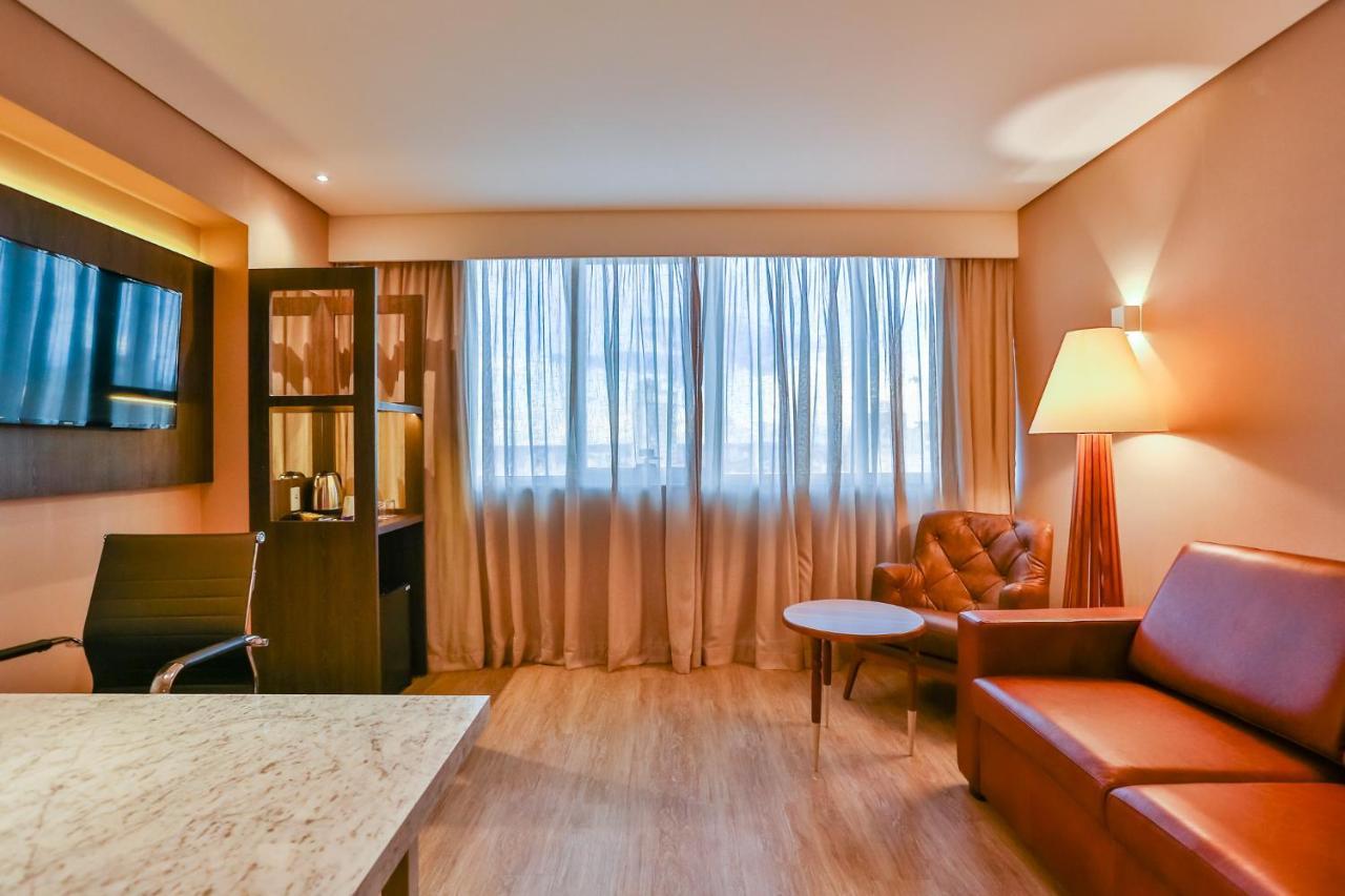 Transamerica Collection ゴイアニア エクステリア 写真 A room at the hotel